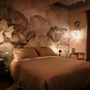 La Castellina Bed & Breakfast