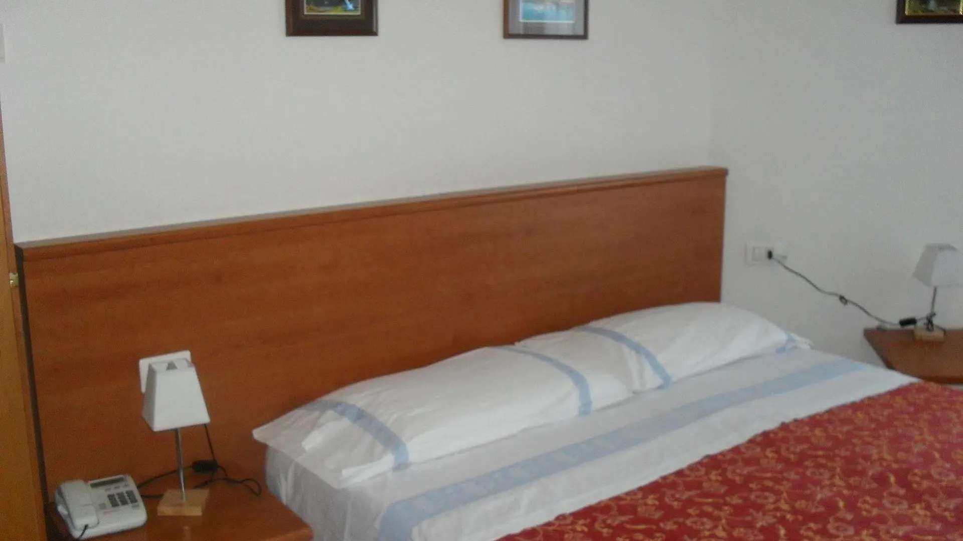 Albergo Ristorante Olimpia Abbadia San Salvator 3*,  Italy